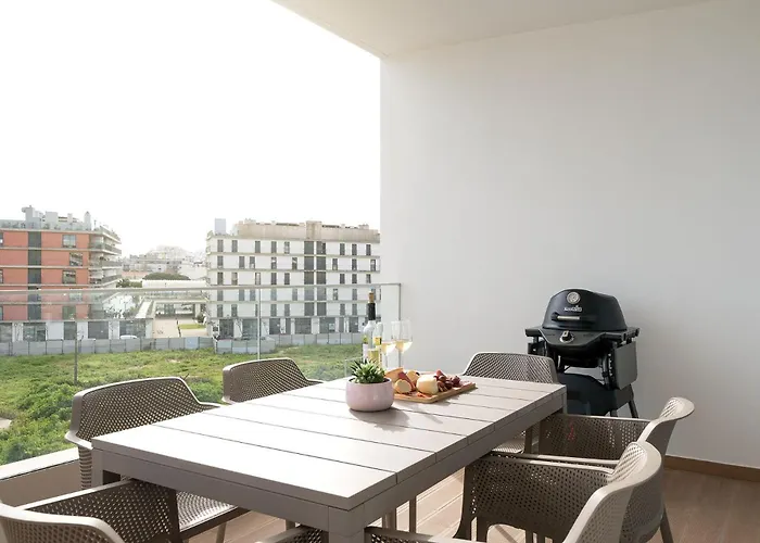 Marina View 3 With Pool By Homing *