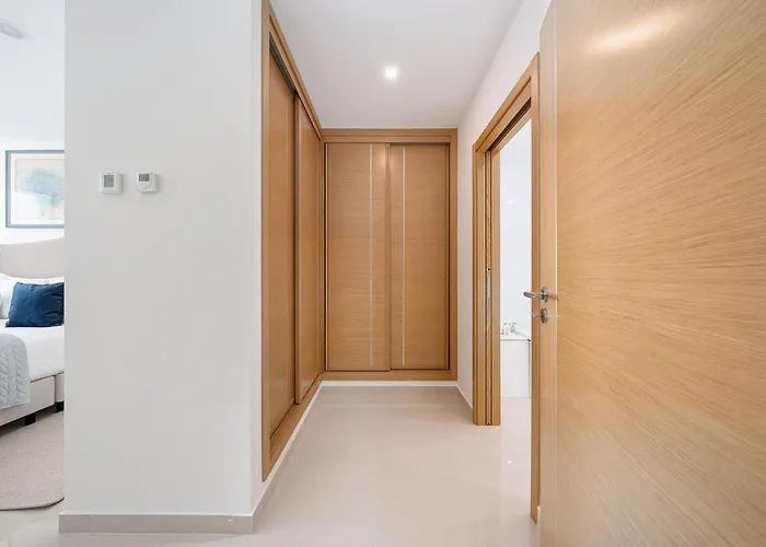 Marina View 3 With Pool By Homing *