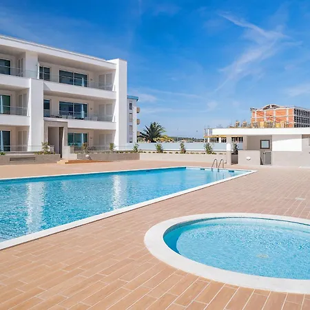 Apartment Marina View 3 With Pool By Homing