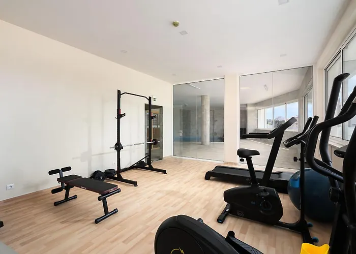 Marina View 3 With Pool By Homing * Lagos