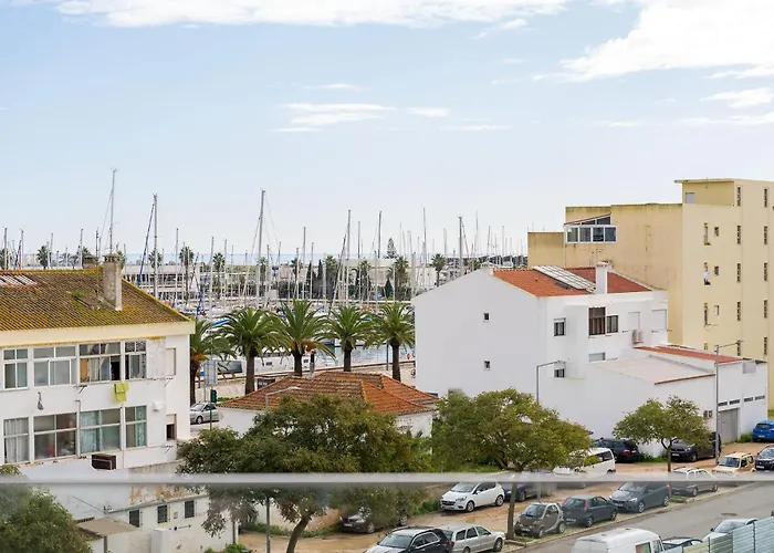Marina View 3 With Pool By Homing Appartement Lagos