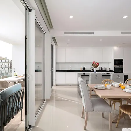 Apartment Marina View 3 With Pool By Homing